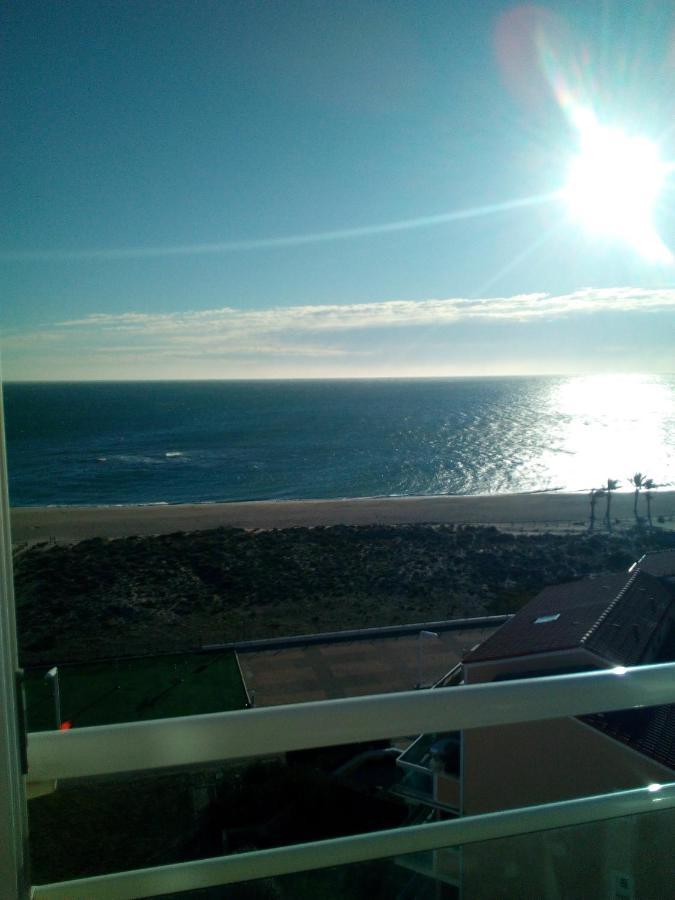 Appartement 3 Pieces Front De Mer 르발카레스 외부 사진