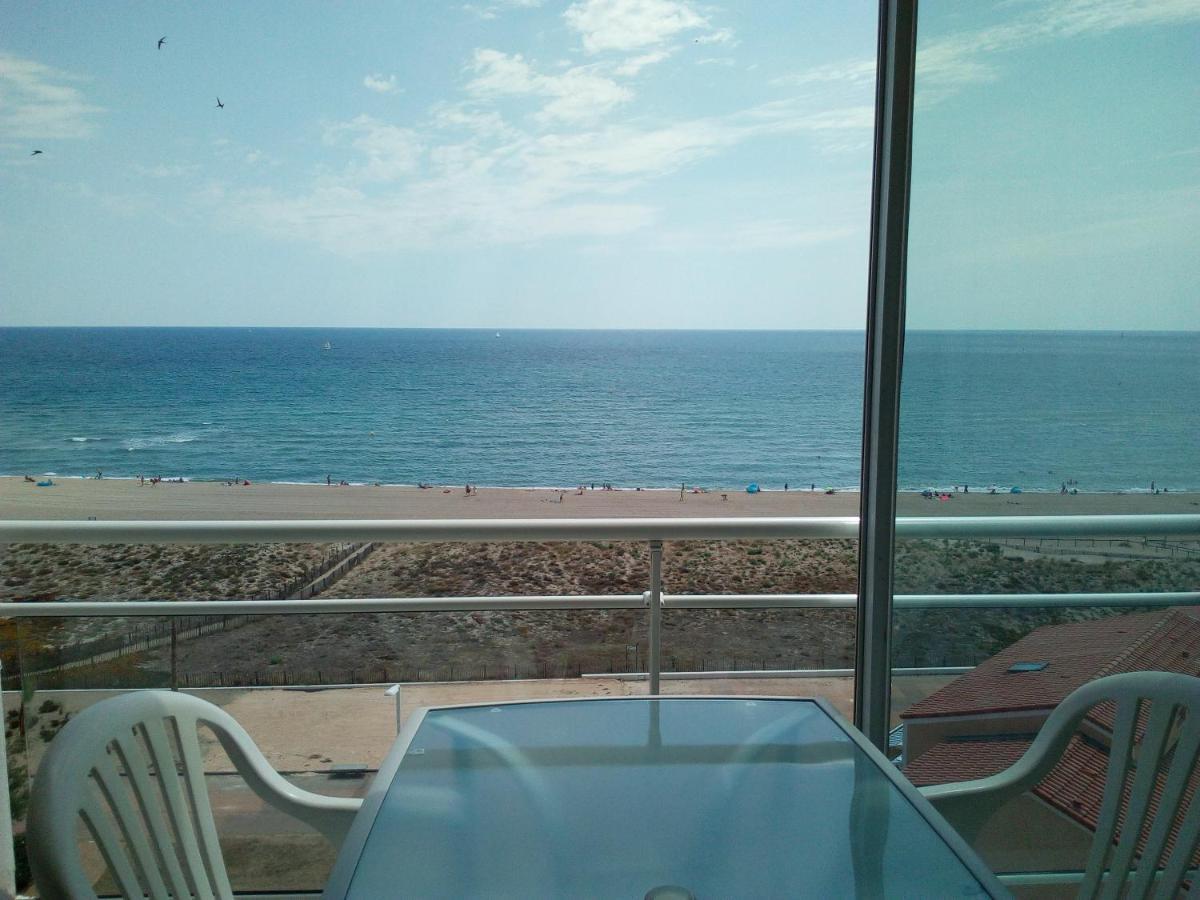 Appartement 3 Pieces Front De Mer 르발카레스 외부 사진